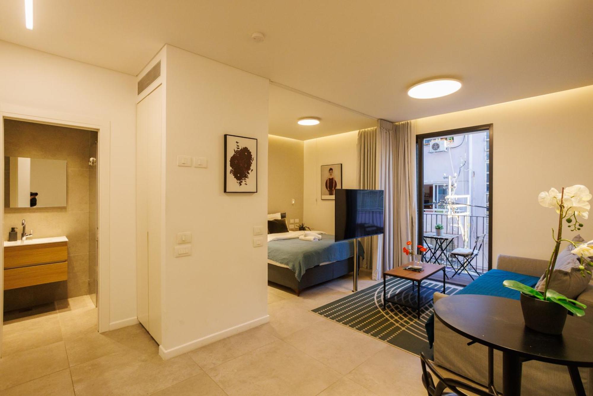 Herzl Luxury Hotel By Nimizz Tel Aviv Buitenkant foto