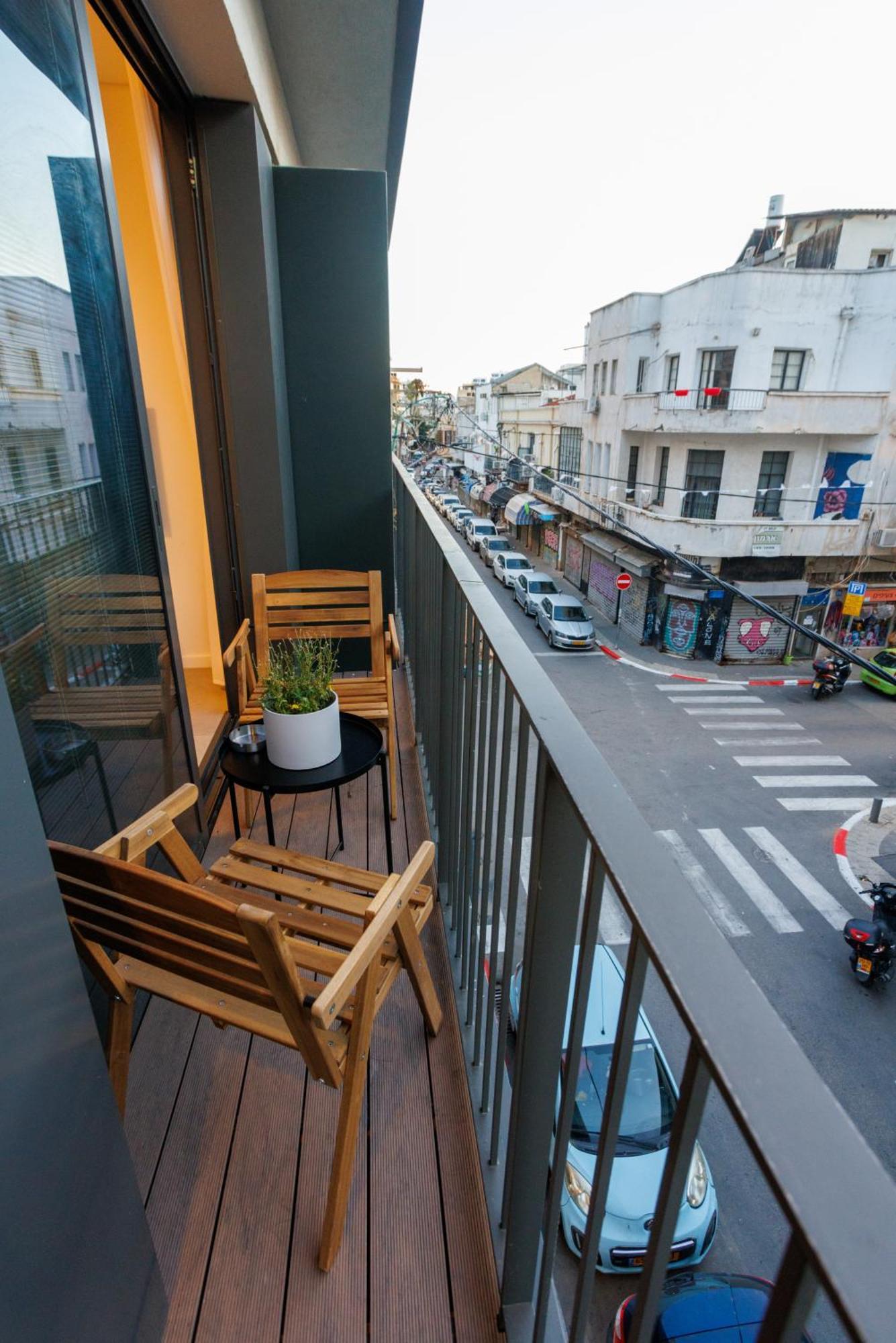 Herzl Luxury Hotel By Nimizz Tel Aviv Buitenkant foto