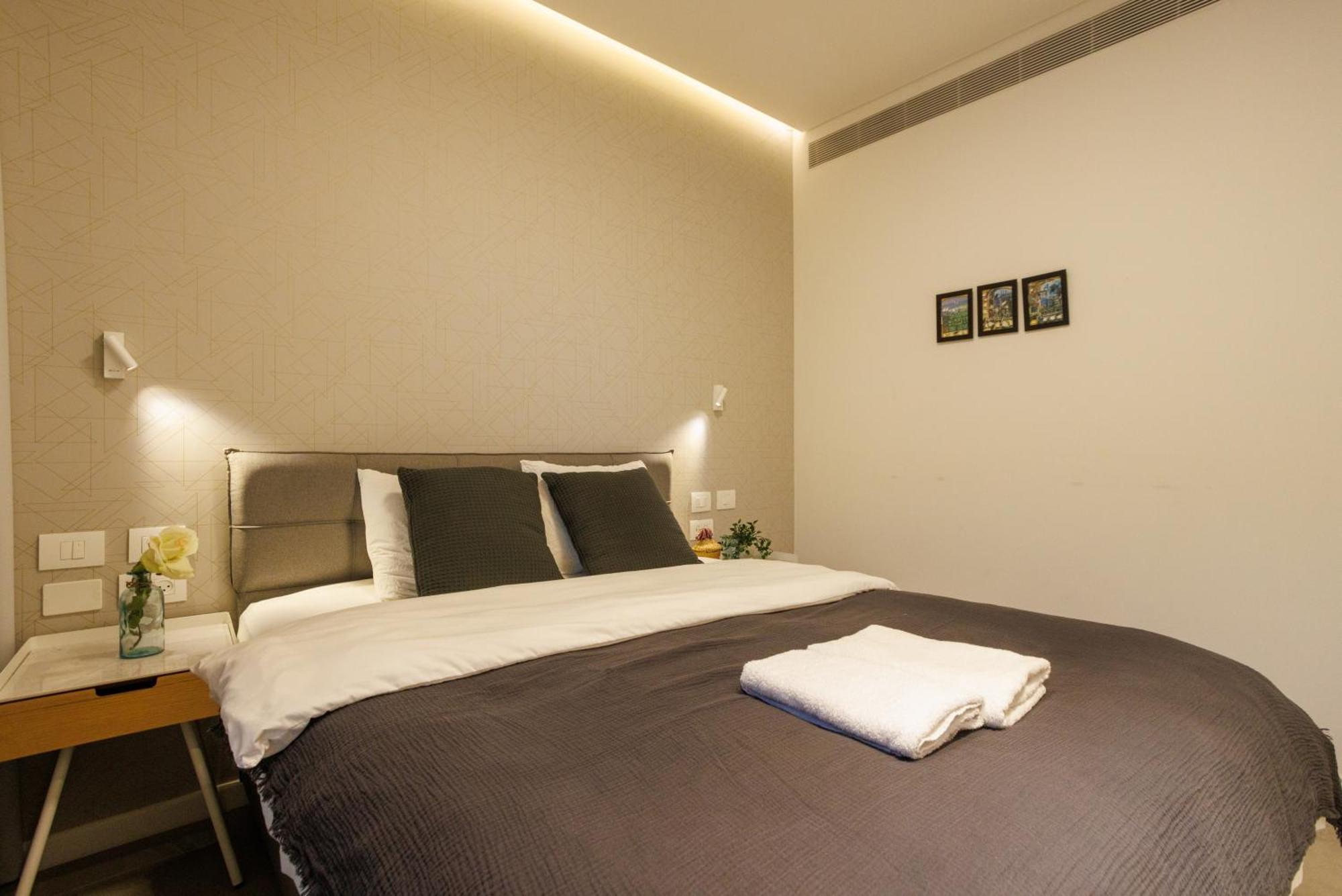 Herzl Luxury Hotel By Nimizz Tel Aviv Buitenkant foto