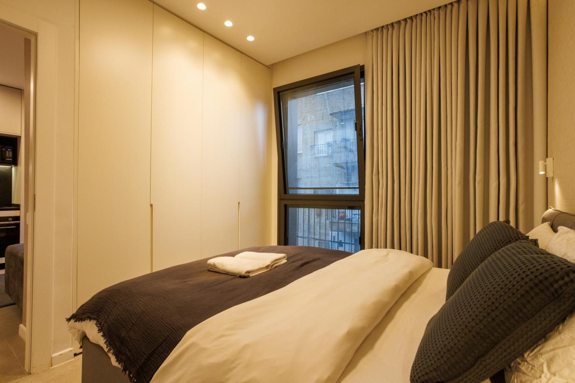 Herzl Luxury Hotel By Nimizz Tel Aviv Buitenkant foto