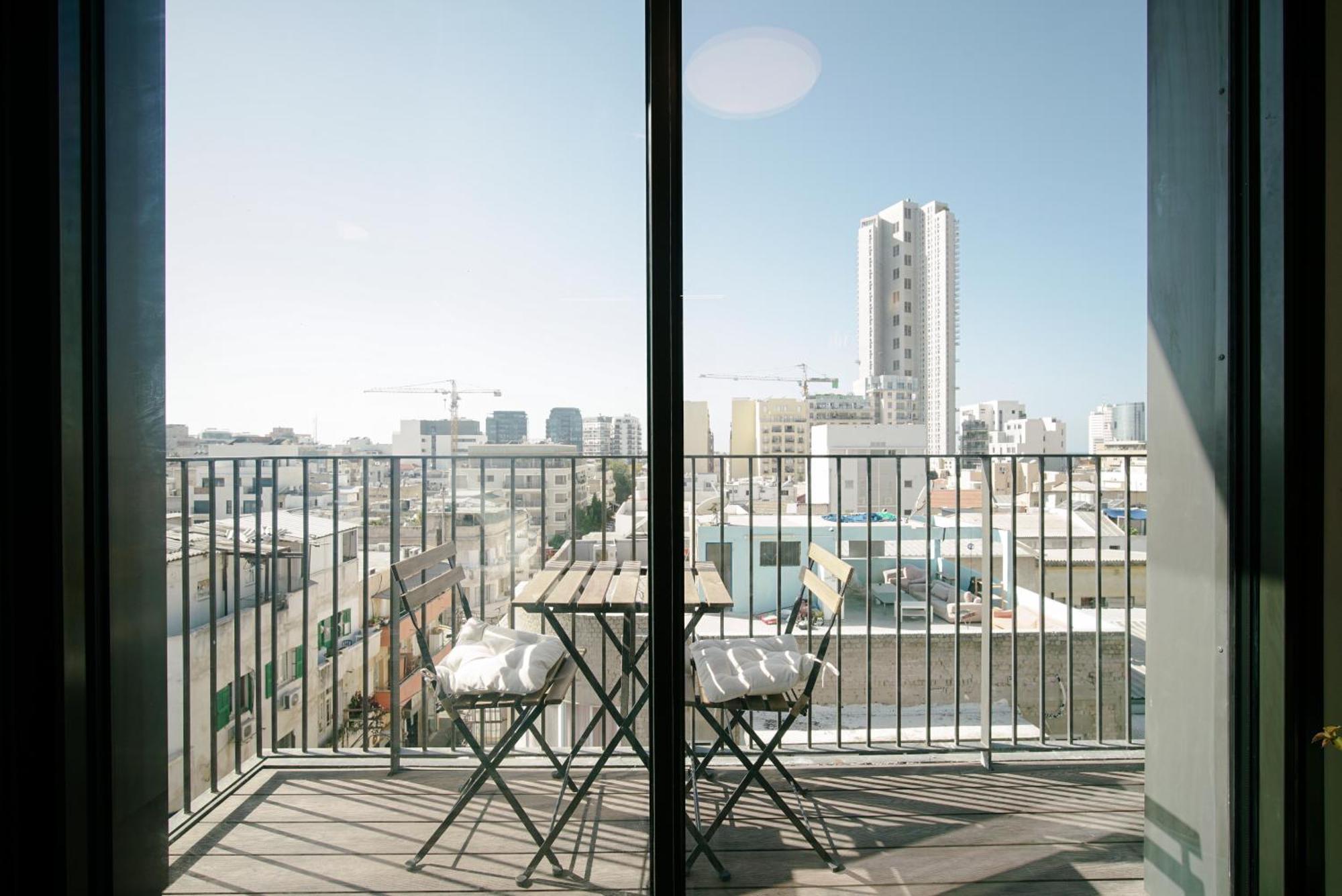 Herzl Luxury Hotel By Nimizz Tel Aviv Buitenkant foto